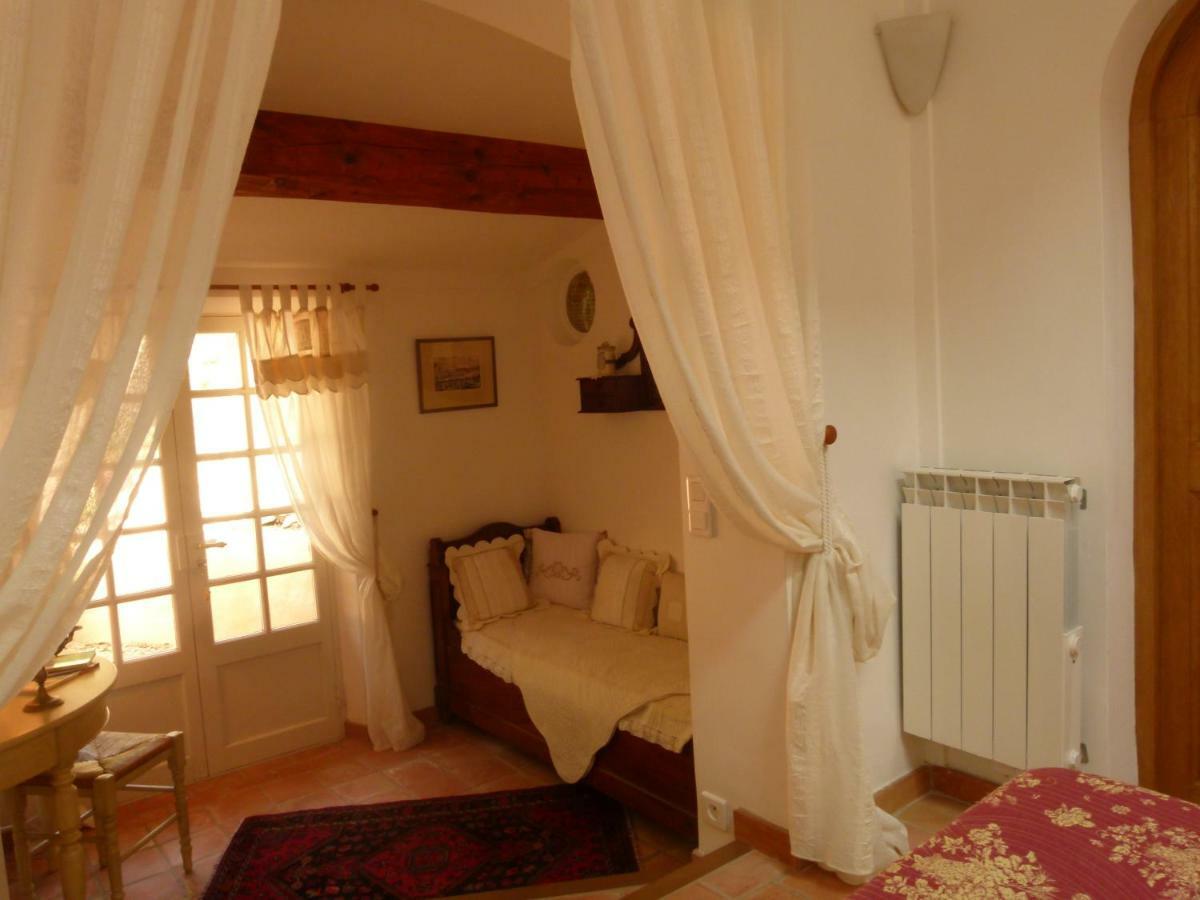 Le Bastidon Saint-Michel Bed & Breakfast Sainte-Maxime Exterior foto
