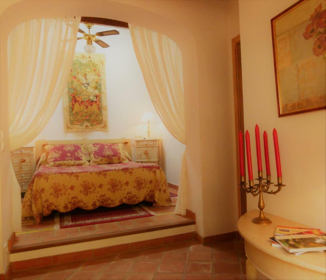 Le Bastidon Saint-Michel Bed & Breakfast Sainte-Maxime Exterior foto